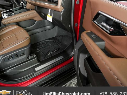 New 2026 Chevrolet Tahoe High Country w/ Sun And Tow Package AWD/4WD image 26