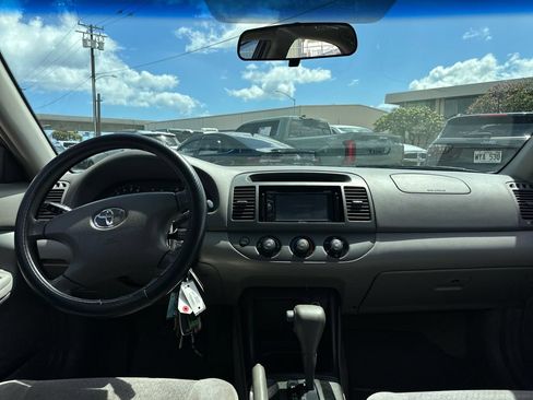Used 2004 Toyota Camry LE FWD image 13