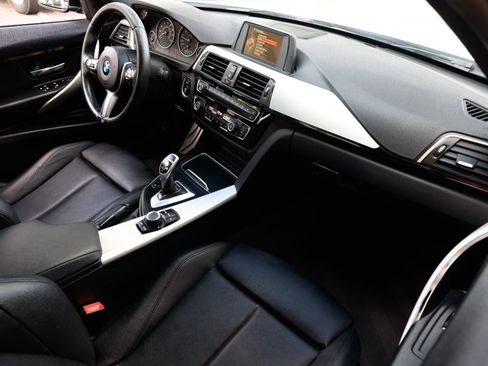 Used 2017 BMW 340i Sedan image 21