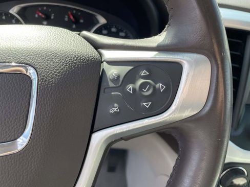 Used 2019 GMC Acadia SLT image 23