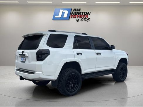Used 2023 Toyota 4Runner SR5 Premium w/ Moonroof Package AWD/4WD image 5