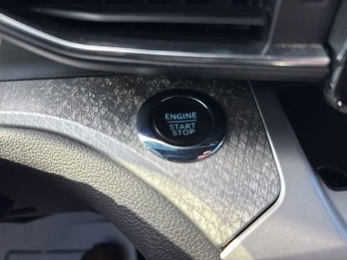 Used 2022 Ford Explorer Timberline image 40