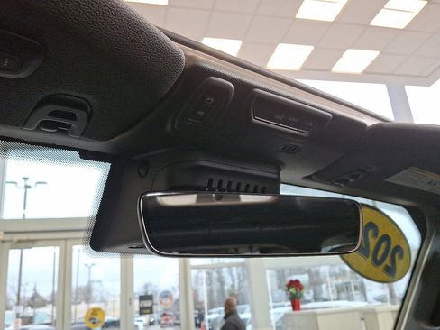 Used 2022 Jeep Wrangler Unlimited Rubicon w/ Xtreme Recon 35" Tire Package image 28