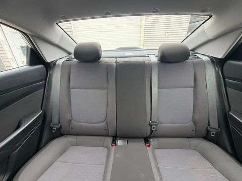 Used 2021 Hyundai Accent SE FWD image 14