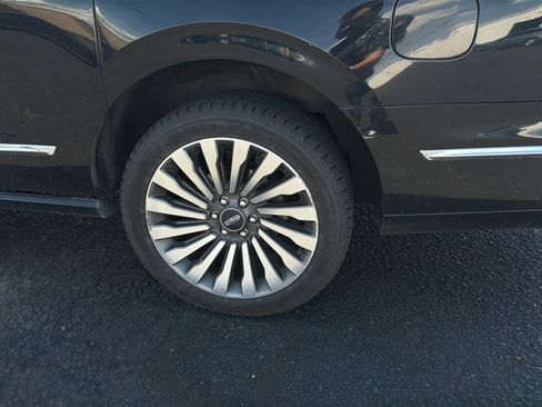 Used 2020 Lincoln Navigator L Reserve w/ Luxury Package AWD/4WD image 4