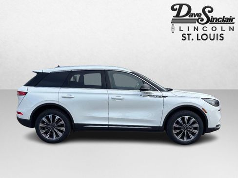 Certified 2022 Lincoln Corsair Reserve w/ Equipment Group 201A image 4