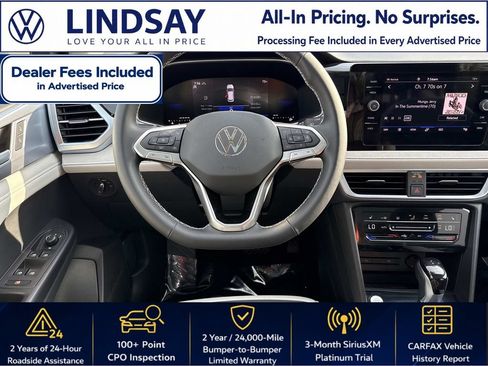 Used 2025 Volkswagen Taos SE w/ Panoramic Sunroof Package AWD/4WD image 14