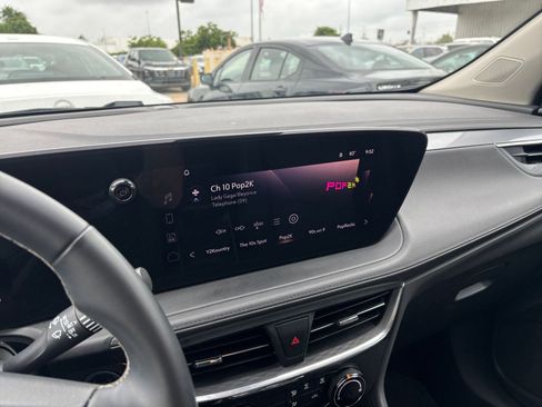 Used 2025 Buick Encore GX Preferred FWD image 20