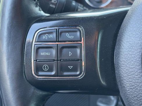 Used 2017 Jeep Wrangler Unlimited Sahara image 19