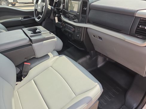 Used 2021 Ford F150 XL w/ Equipment Group 101A High RWD image 10