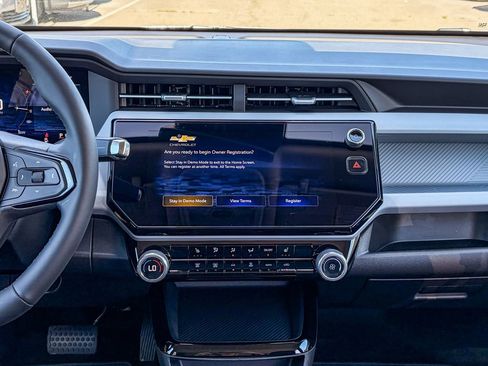 New 2027 Chevrolet Bolt LT w/ Comfort Package image 12