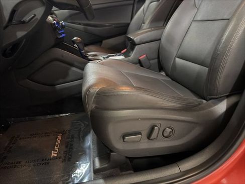 Used 2016 Hyundai Tucson Limited FWD image 11