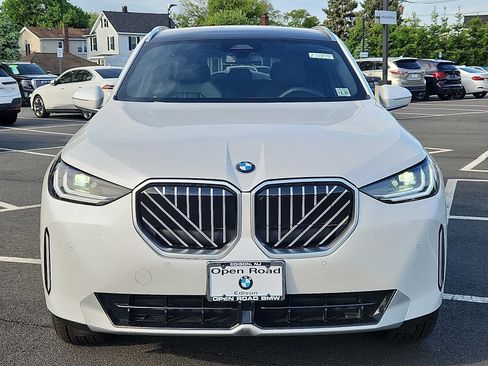 Used 2026 BMW X3 xDrive30i w/ Convenience Package AWD/4WD image 2