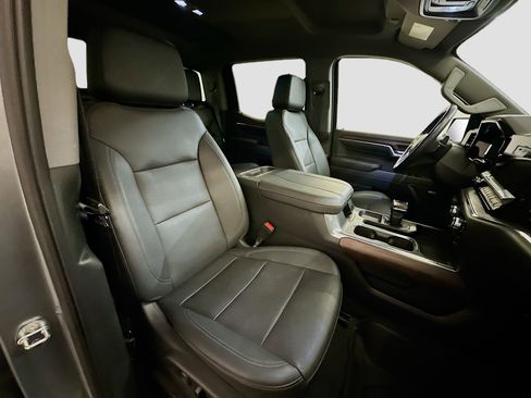 Used 2023 GMC Sierra 1500 SLT w/ SLT Premium Plus Package image 32