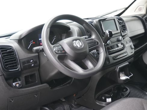 Used 2022 RAM ProMaster 2500 FWD image 9