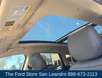 Used 2023 Lincoln Corsair FWD w/ Equipment Group 101A image 8
