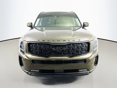 Used 2022 Kia Telluride SX w/ Nightfall Edition Package image 2