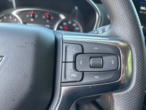 Used 2025 Chevrolet Blazer LT FWD image 15