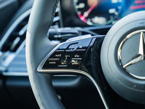 New 2026 Mercedes-Benz E 450 4MATIC Sedan image 29