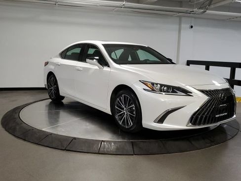 Used 2025 Lexus ES 350 w/ Premium Package FWD image 1