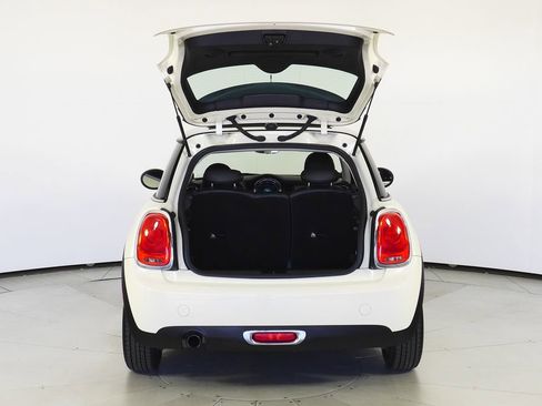 Used 2015 MINI Cooper 2-Door Hardtop image 10