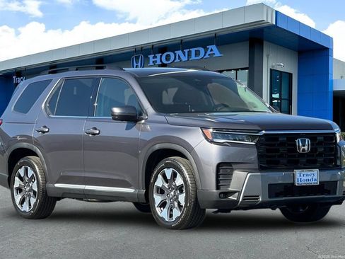 New 2026 Honda Pilot Elite image 2