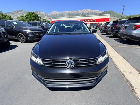 Used 2018 Volkswagen Jetta S FWD image 9