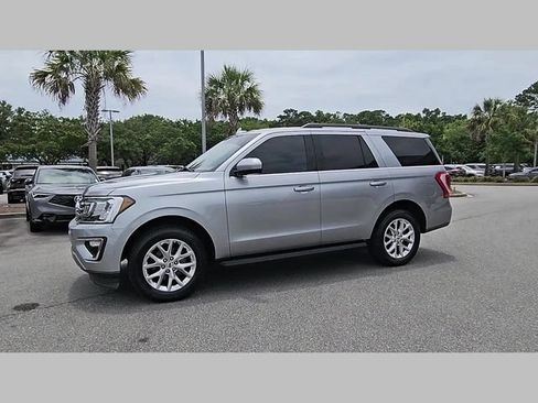 Used 2020 Ford Expedition XLT RWD image 17