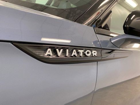 New 2026 Lincoln Aviator AWD w/ Jet Appearance Package image 14