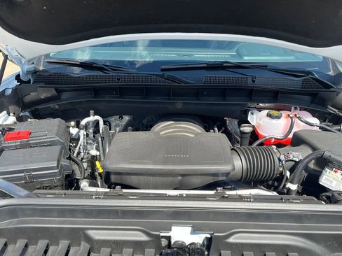 New 2026 GMC Sierra 1500 SLT image 23