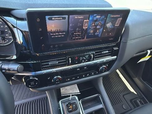 New 2026 Nissan Pathfinder SV AWD/4WD image 15