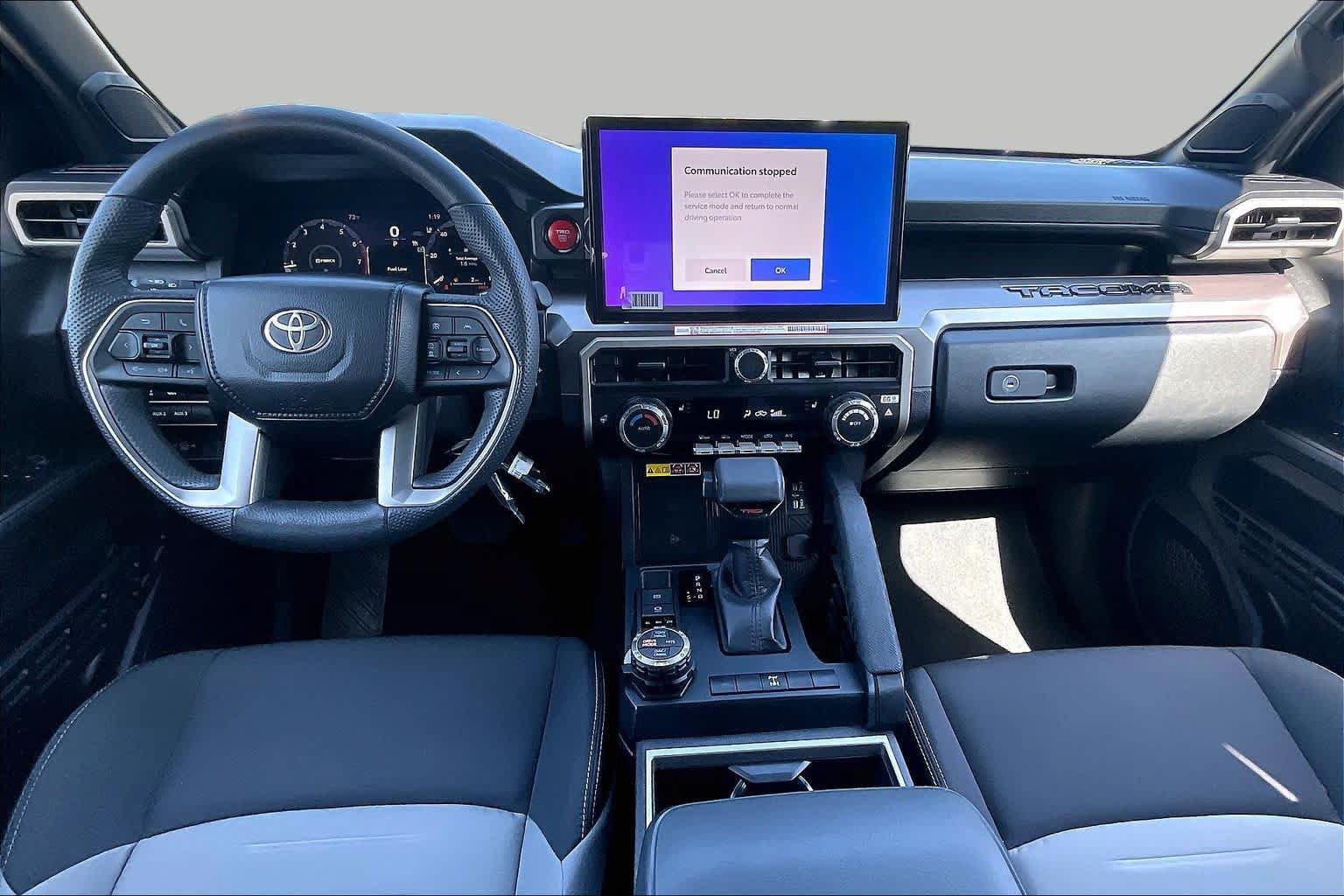 Used 2026 Toyota Tacoma TRD Off-Road w/ TRD Off Road Upgrade Package AWD/4WD image 15