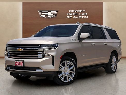 Used 2021 Chevrolet Suburban High Country AWD/4WD image 1