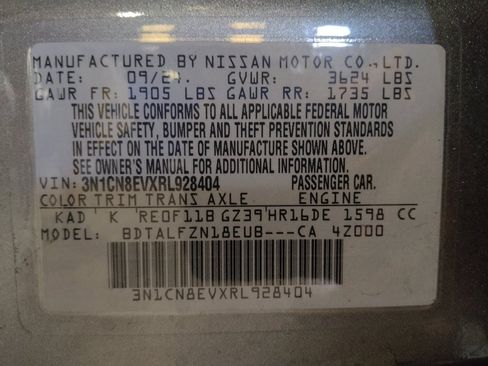 Used 2024 Nissan Versa SV w/ Trunk Package FWD image 33