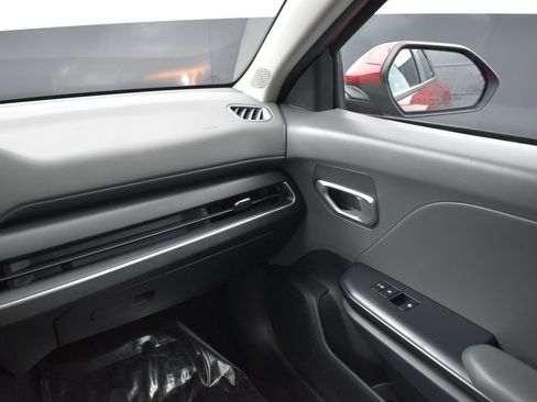 Used 2025 Kia K4 FWD image 12