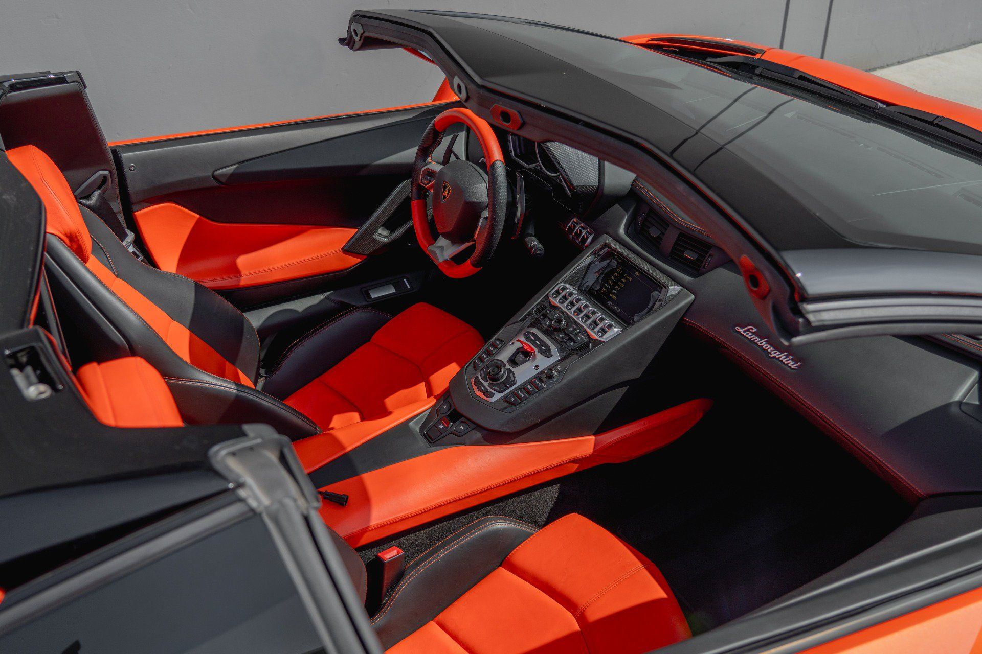 Used 2014 Lamborghini Aventador LP 700-4 AWD/4WD image 5