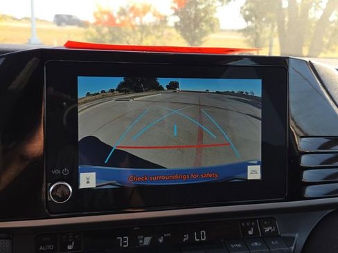 Used 2025 Toyota Camry LE image 21