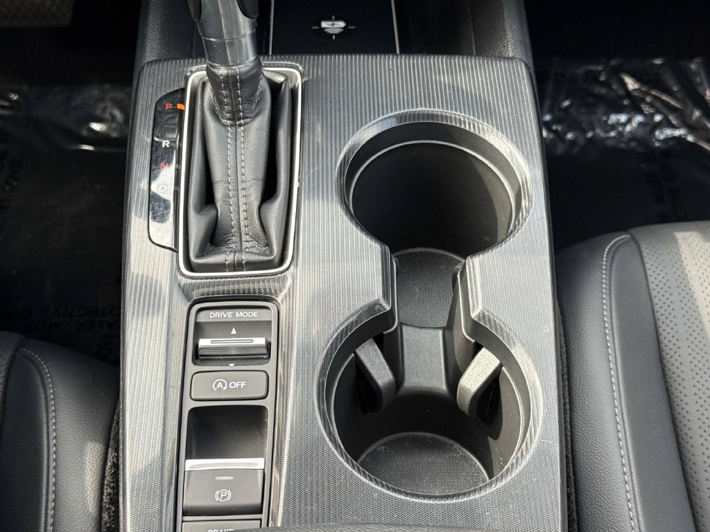 Used 2023 Honda Civic Touring image 9