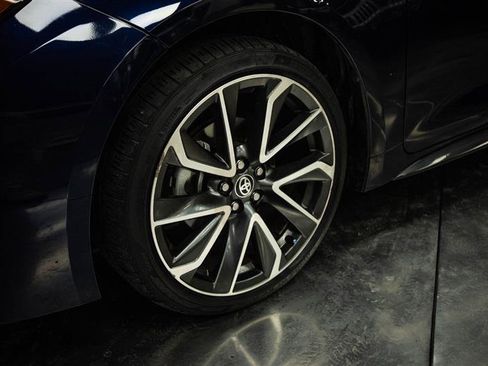 Used 2022 Toyota Corolla SE w/ Carpet Mat Package (TMS) FWD image 3