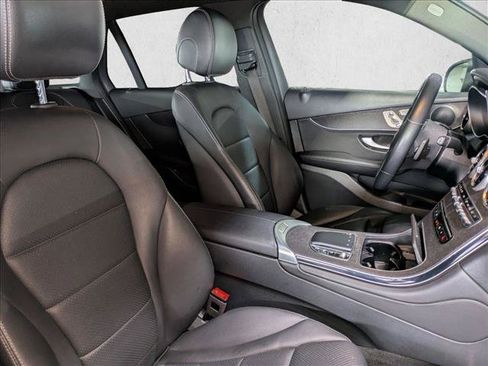 Certified 2022 Mercedes-Benz GLC 300 image 19