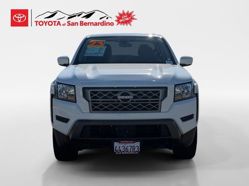 Used 2023 Nissan Frontier SV w/ Technology Package image 8