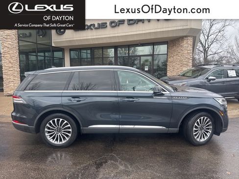 Used 2021 Lincoln Aviator Reserve w/ Equipment Group 201A image 2