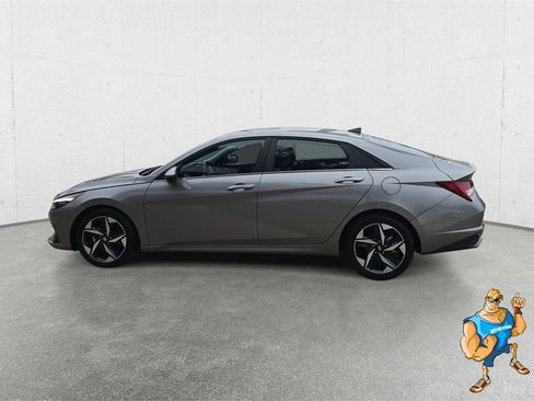 Certified 2023 Hyundai Elantra Limited image 8