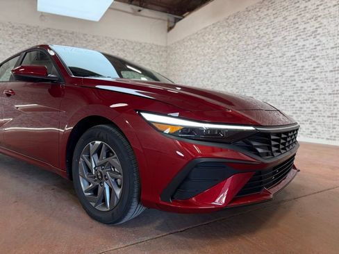 New 2026 Hyundai Elantra Blue image 9