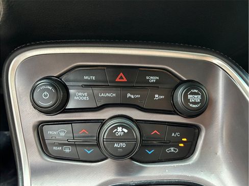 Used 2020 Dodge Challenger R/T Scat Pack RWD image 29