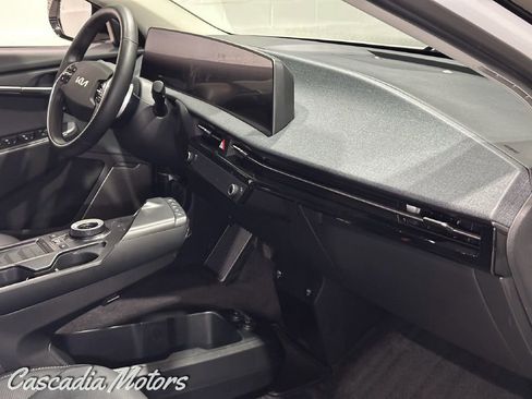 Used 2022 Kia EV6 Wind w/ Wind Technology Package image 20