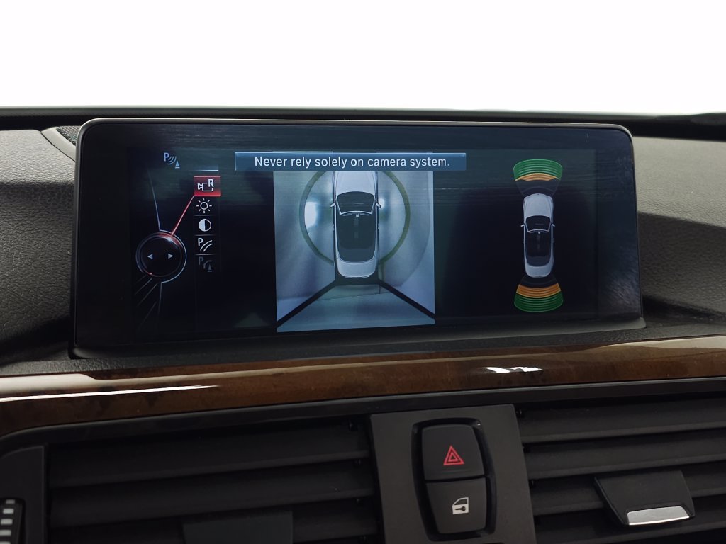 Used 2015 BMW 428i xDrive Convertible AWD/4WD image 26