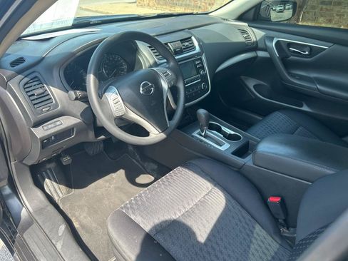 Used 2016 Nissan Altima 2.5 S w/ Power Driver Seat Package FWD image 17