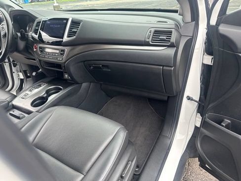 Used 2020 Honda Ridgeline RTL image 13