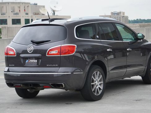 Used 2017 Buick Enclave Convenience image 28